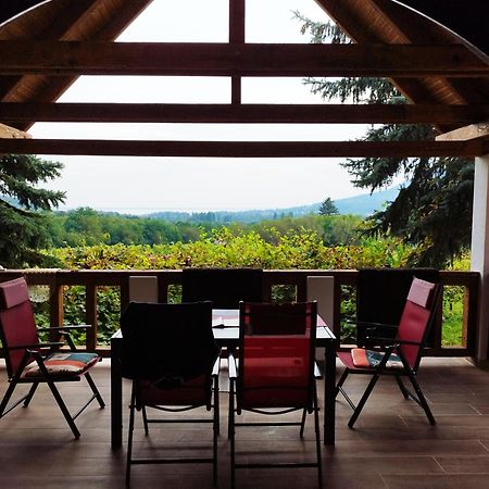 Klara Vendeghaz Villa Badacsonyörs Екстериор снимка